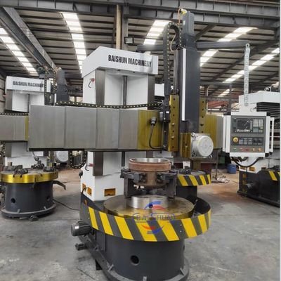 Maschinen zur Verarbeitung von Metall und Aluminium