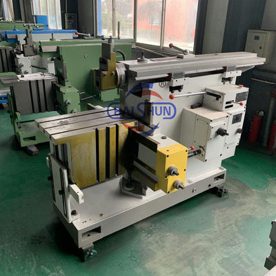 Maschine zur Verformung von Metallen mit horizontaler Flächenform BC6035