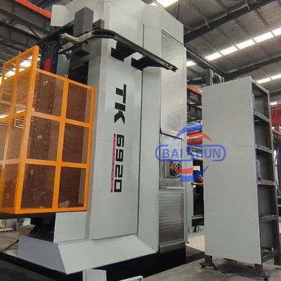 Große 5 Achsen Horizontale CNC Bohr- und Fräsmaschine mit Winkelkopf-Fräsen