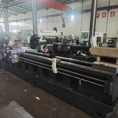Automatische Ölland Drehmaschine Cnc QK1327 Cnc Ölland Rohr Schraube Drehmaschine